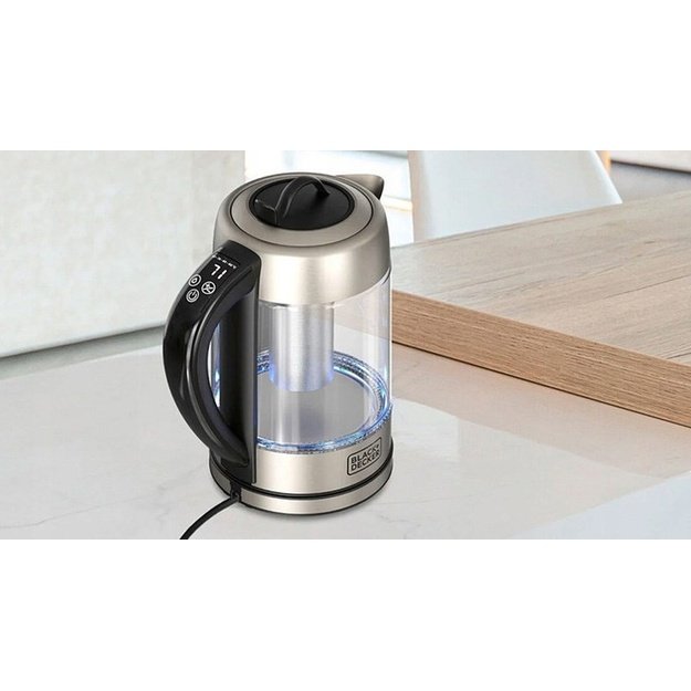 Black and Decker electric kettle BXKE2205E