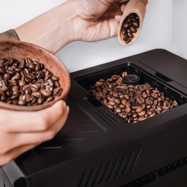 Cecotec Cremmaet Commpact Fully-auto Espresso machine 1.1 L