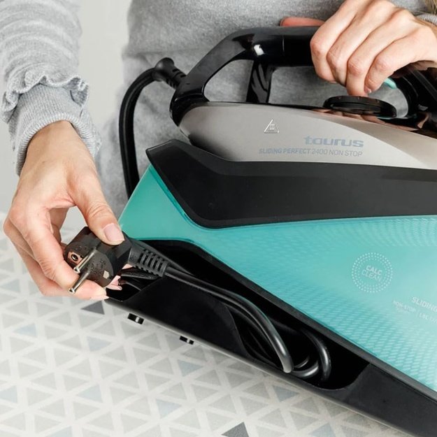 Taurus Non Stop SSD2402 2400W Steam Generator