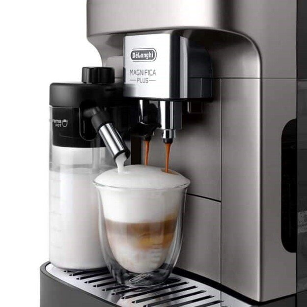 DeLonghi espresso machine ECAM 320.70.TB 1