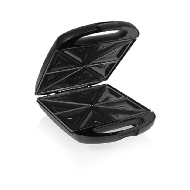 Tristar Sandwich Maker XL | SA-3069 | 1500 W | Number of plates 2 | Black 3