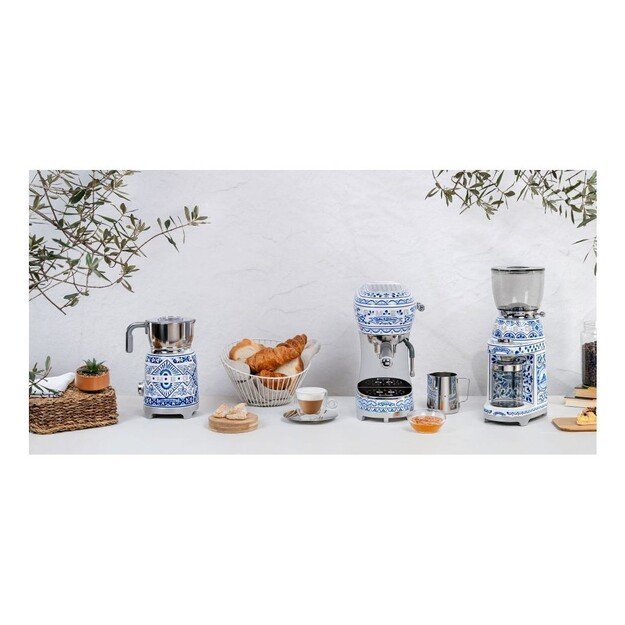 Smeg MFF01DGBEU milk frother/warmer Automatic Blue, Silver, White 2