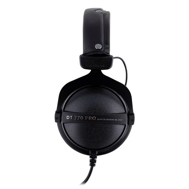 Beyerdynamic DT 770 Pro Black Limited Edition - closed studio headphones 10