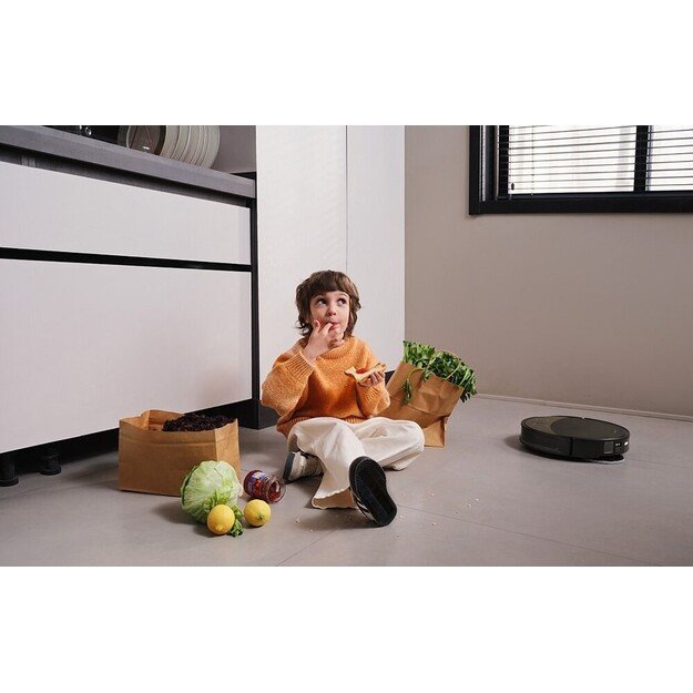 Cleaning robot Roborock Saros 10R (Black)