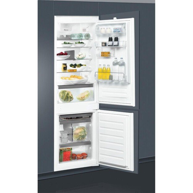 Whirlpool ART 6711 SF2 fridge-freezer Freestanding 273 L A++ White