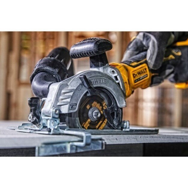 DEWALT. STEEL AND CONCRETE CUTTER 54V 230mm DCS691N