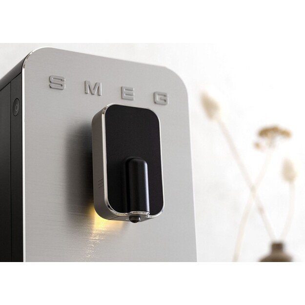 Smeg Collection Espresso Coffee Machine BCC11BLMEU Black