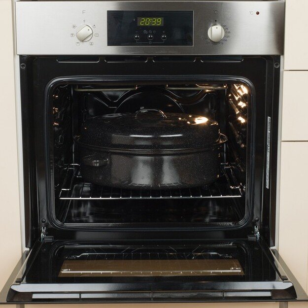 Russell Hobbs BW072151  V/E 38cm S/B Roaster&Lid