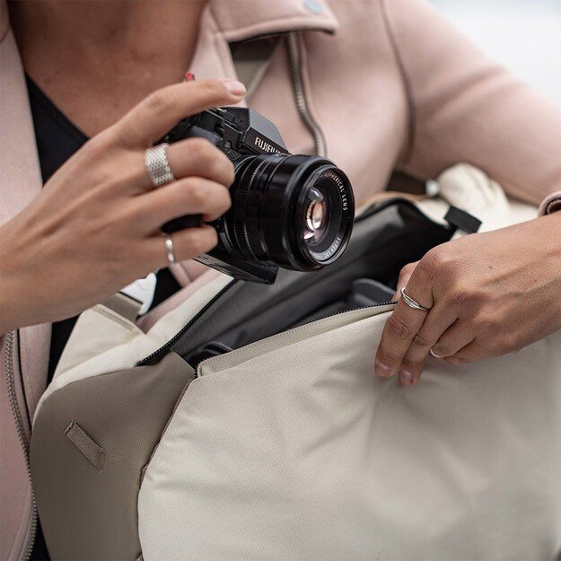 Peak Design backpack Everyday Totepack V2 20L, bone 7