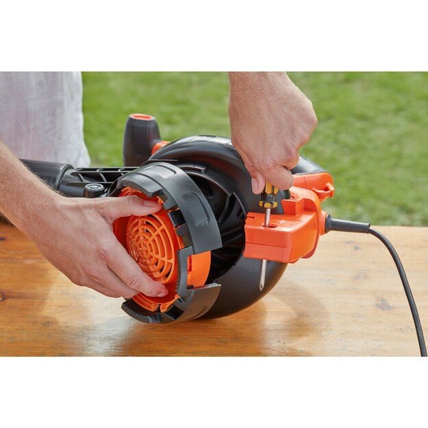 Blower for leaves BLACK+DECKER BLACK+DECKER DMUCHAWA/ODKURZACZ BEBLV301-QS 2
