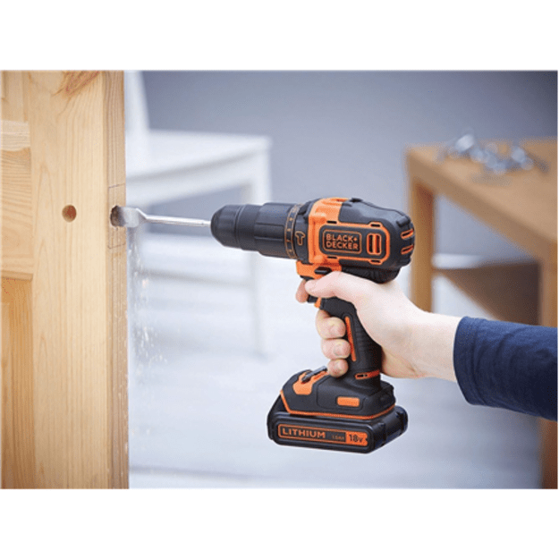 Black&Decker 18V 2G Hammer w 400mA ch in Kitbox BDCHD18K-QW | BLACK & DECKER