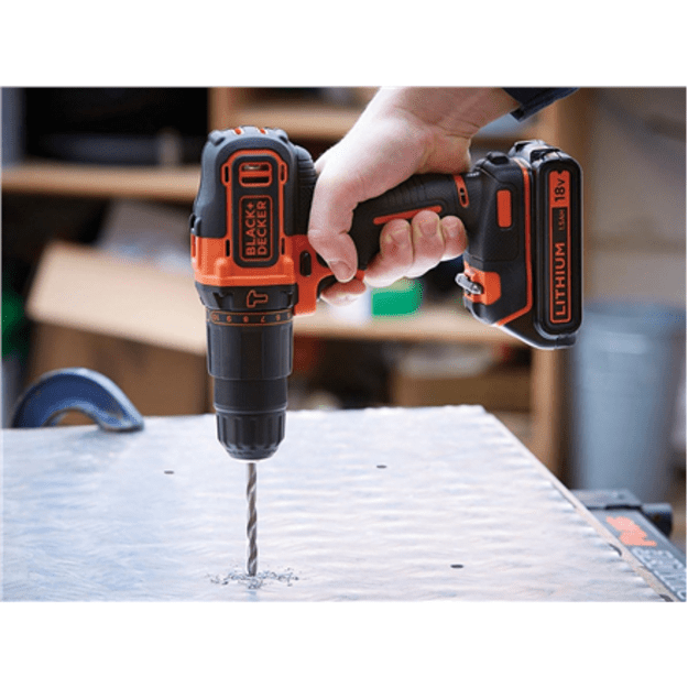 Black&Decker 18V 2G Hammer w 400mA ch in Kitbox BDCHD18K-QW | BLACK & DECKER