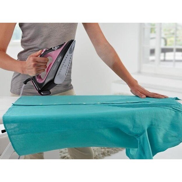 Braun TexStyle 1 Dry & Steam iron Ceramic soleplate 2000 W Black, Purple