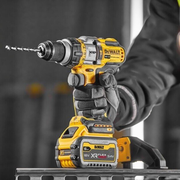 DeWALT DCD999NT-XJ drill 2250 RPM 1.61 kg Black, Silver, Yellow 2