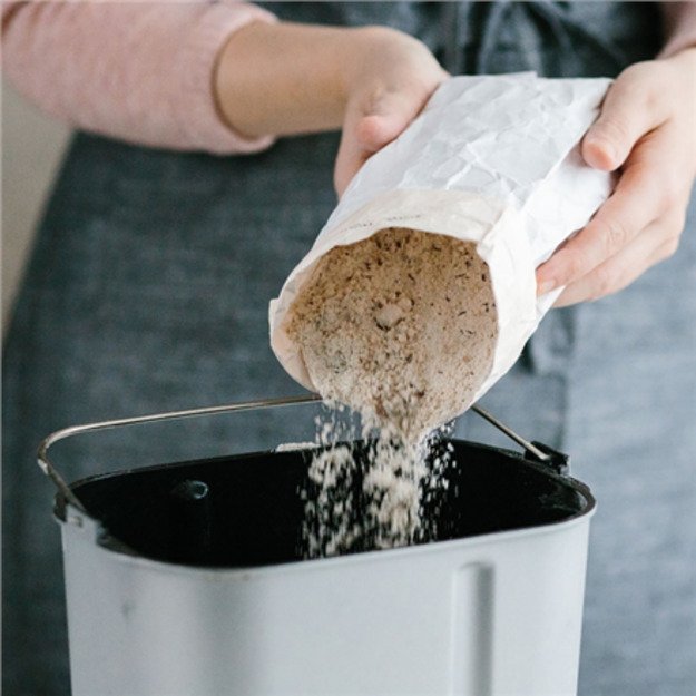 Panasonic | Bread Maker | SD-R2530 | Power 550 W | Number of programs 30 | Display Yes | Black 4