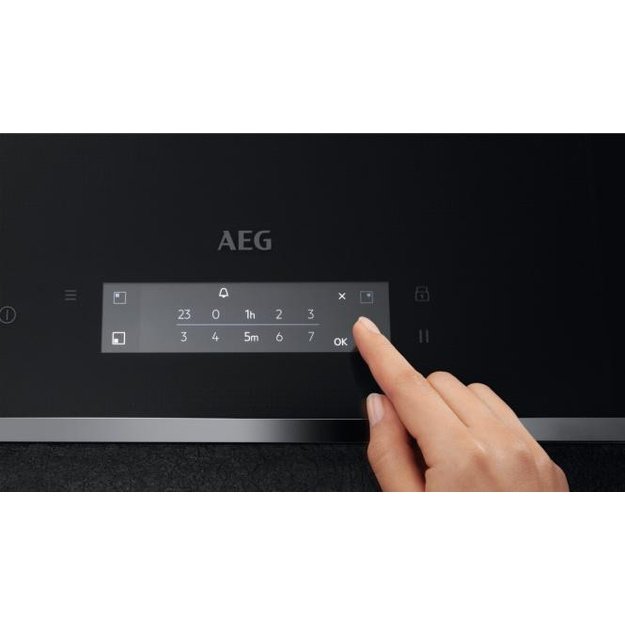 80cm pločio indukcinė kaitlentė AEG IAE84881FB