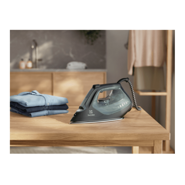 Iron ELECTROLUX E7SI2-6OG