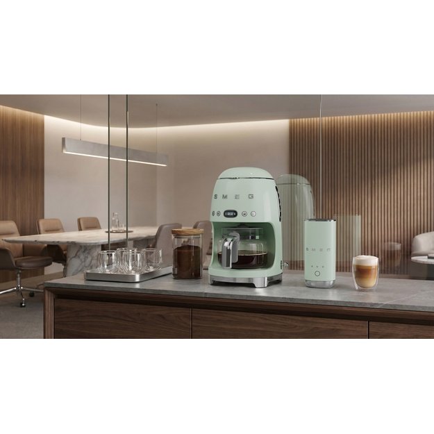 Smeg MFF02PGEU milk frother/warmer Automatic milk frother/warmer Green
