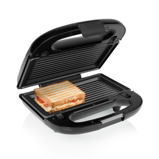 Tristar | Sandwich maker 3-in-1 | SA-3071 | 750 W | Number of plates 3 | Black 4