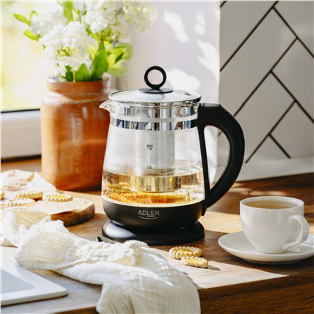 Adler Kettle | AD 1299 | Electric | 2200 W | 1.5 L | Glass | 360&deg; rotational base | Black 1