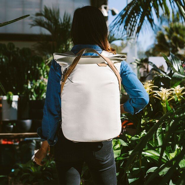 Peak Design backpack Everyday Totepack V2 20L, bone 2