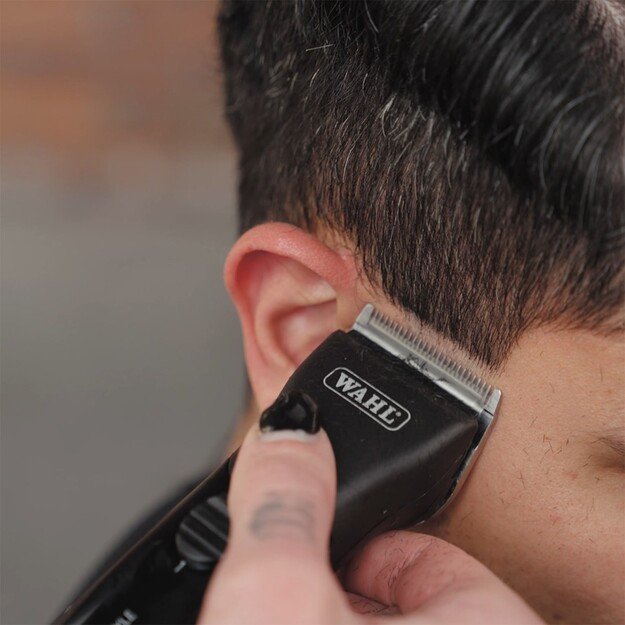 Wahl ChromStyle Black Lithium-Ion (Li-Ion) 3