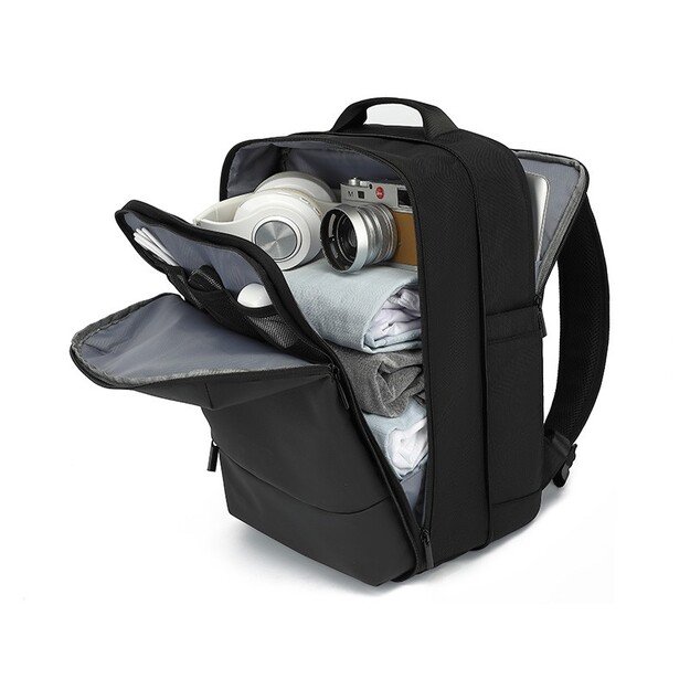 Tracer 47770  Carry-On Backpack 15,6