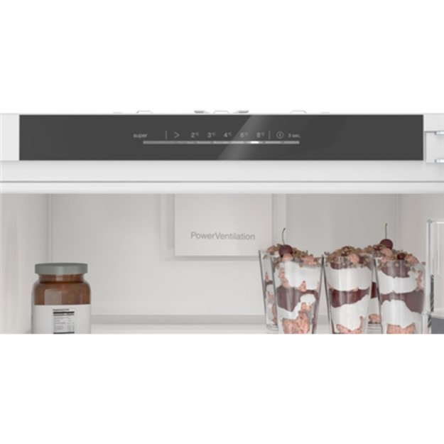 Bosch | Refrigerator | KIR81ADD0 | Energy efficiency class D | Built-in | Larder | Height 177.2 cm | Fridge net capacity 310 L |