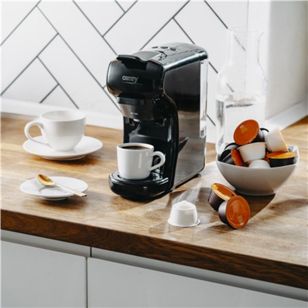 Camry Multi-capsule espresso machine | CR 4414bb | Pump pressure 19 bar | Capsule | 1450 W | Black 2