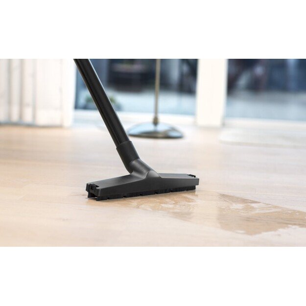 Nilfisk 128390150 vacuum 12 L Cylinder vacuum Dry 250 W Dust bag