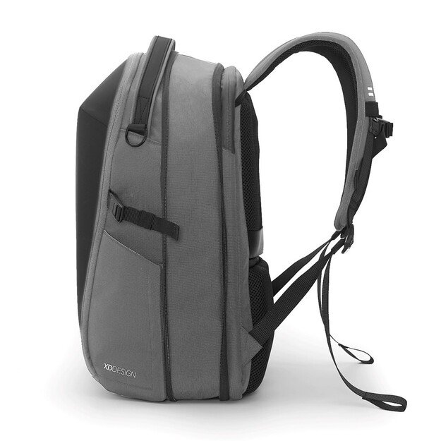 XD DESIGN BACKPACK BIZZ BACKPACK GREY P/N: P705.932