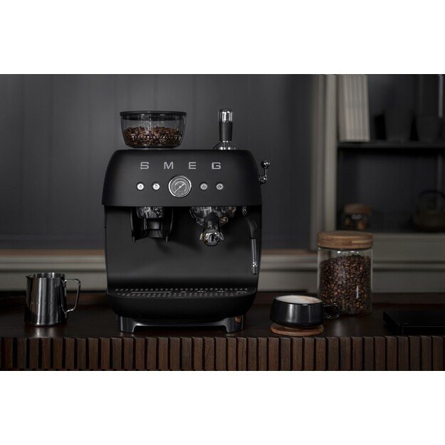 Smeg 50 s Style Espresso Coffee Machine EGF03BLEU Black