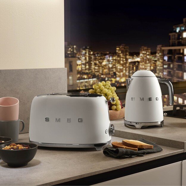 Smeg 50 s Style Kettles KLF03WHMEU White