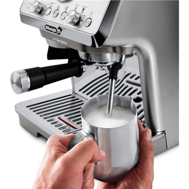 De&rsquo;Longhi La Specialist Arte Compact Manual Bean to Cup coffee machine with Cold Brew