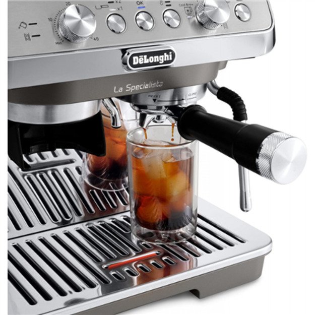 De&rsquo;Longhi La Specialist Arte Compact Manual Bean to Cup coffee machine with Cold Brew