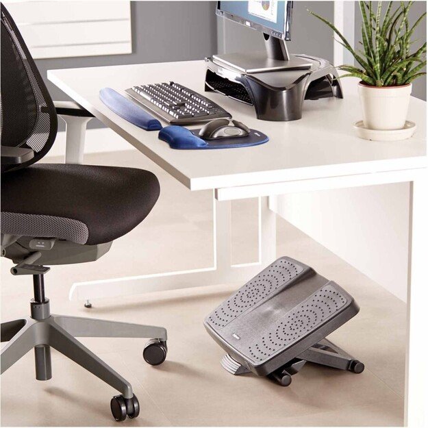 Fellowes Ergonomics Ultimate professional footrest 2