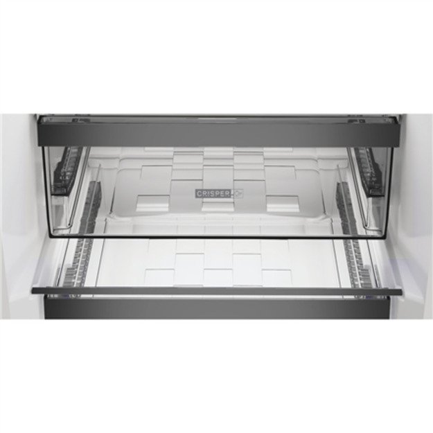 Whirlpool Refrigerator | WHK 25404 XP4E | Energy efficiency class E | Free standing | Combi | Height 203.5 cm | No Frost system 