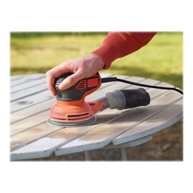 BLACK & DECKER