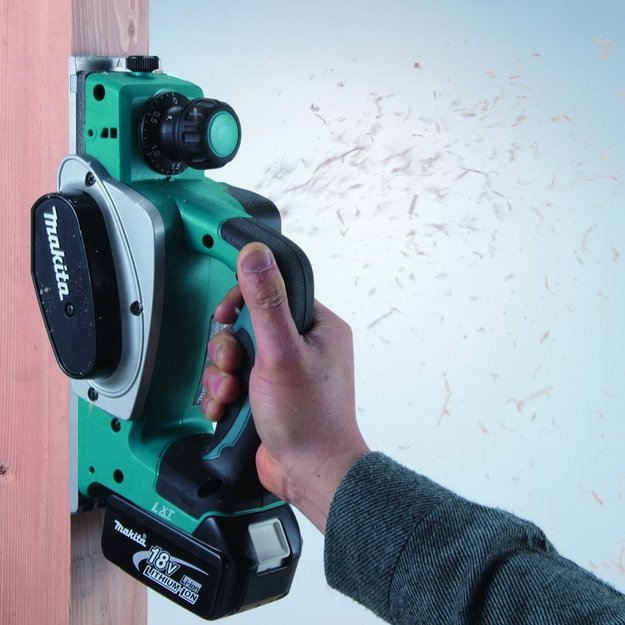 Power planer for wood MAKITA DKP180Z