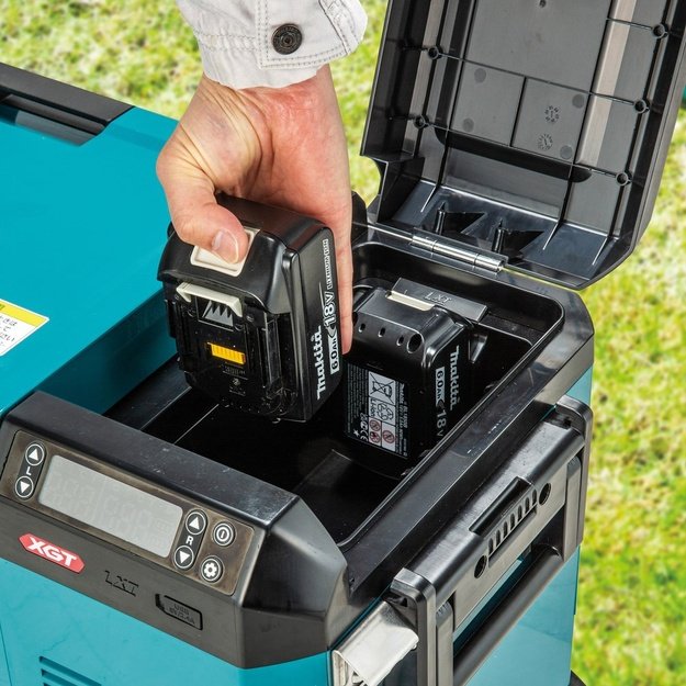 Makita. Cooler-warmer 20l 18V/40V XGT/230V