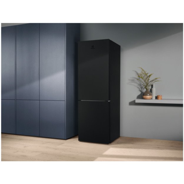 &Scaron;aldytuvas ELECTROLUX LNT7ME32M2 2