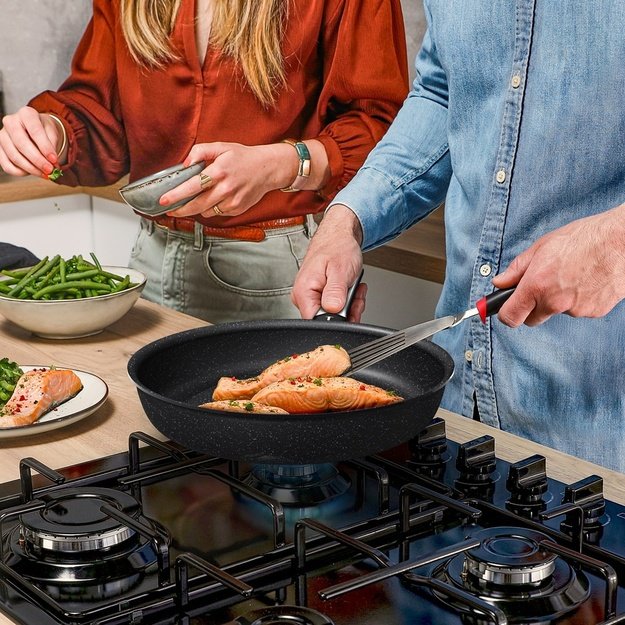 FRYING PAN EXPERTISE PLUS 24CM