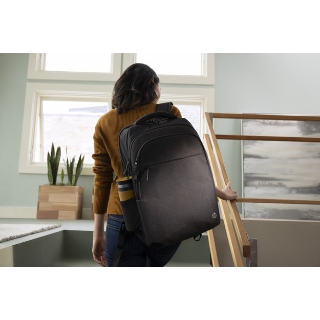 HP Renew Business 17.3-inch Laptop Backpack