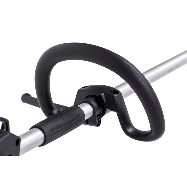 Cordless trimmer (scythe) - Makita UR017GZ