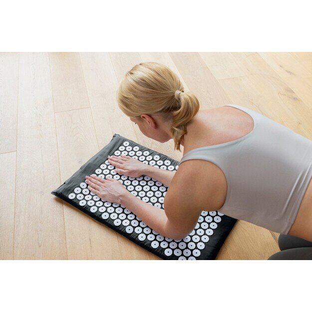 Medisana MM 100 acupressure mat with heating function 3