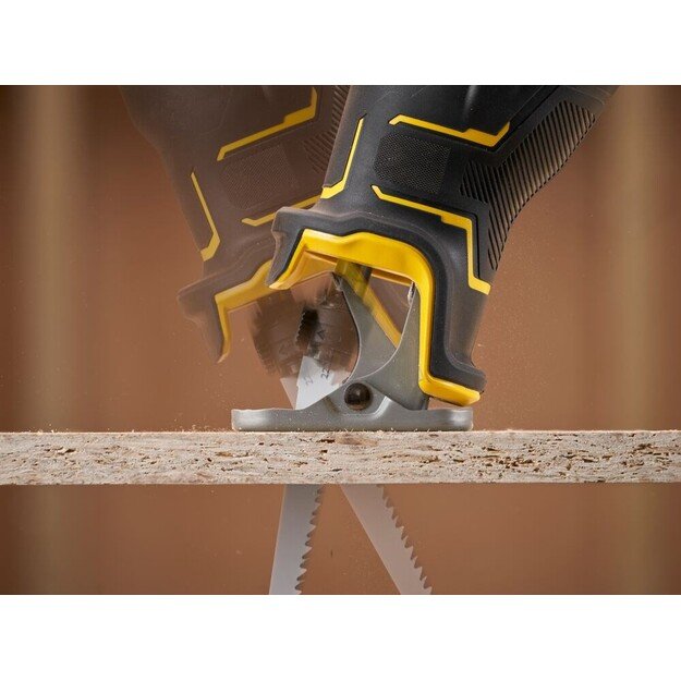 Tiesinis pjūklas 18V SFMCS311B-XJ STANLEY 10