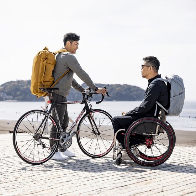 Thule | Chasm | Duffel bag | Golden Brown | Waterproof 2