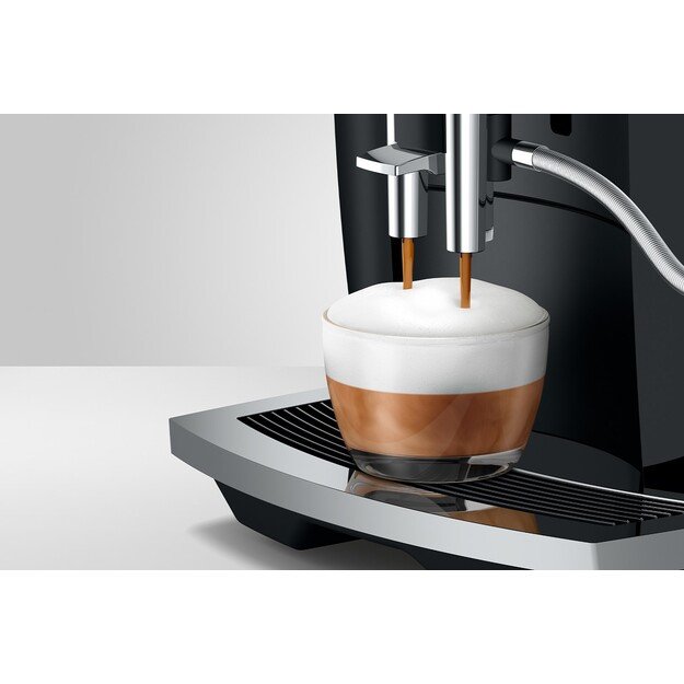 Jura E6 Piano Black espresso machine (EC) 3