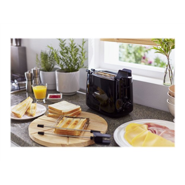 Philips | Daily Collection Toaster | HD2583/90 | Number of slots 2 | Housing material Plastic | Black 1