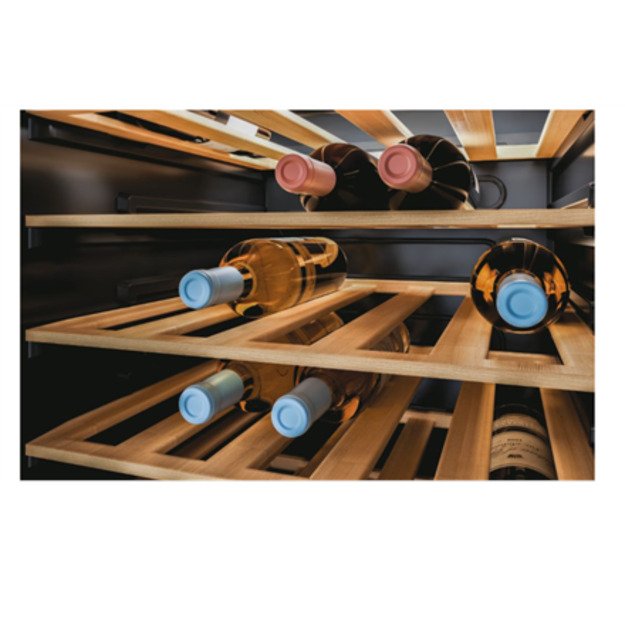 Candy | Wine Cooler | CWC 154 EEL/NF | Energy efficiency class G | Free standing | Bottles capacity 41 | Black